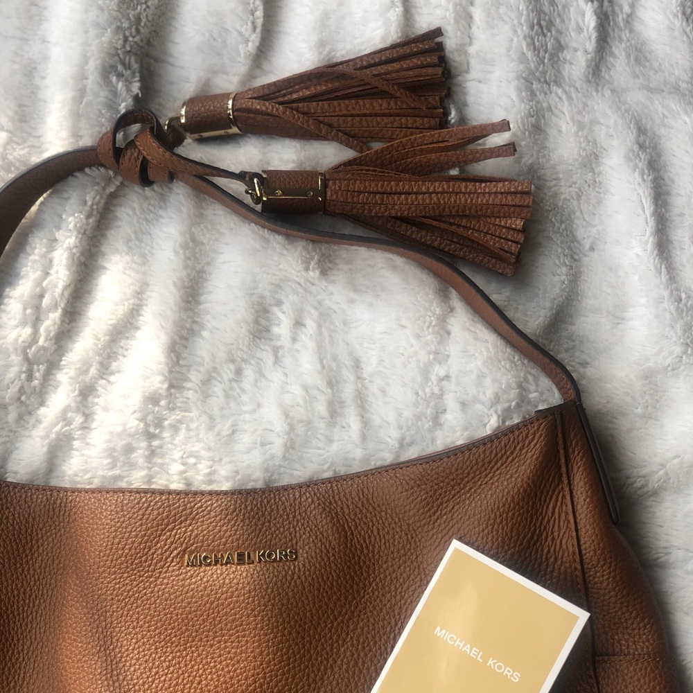 Michael Kors - Picture 3 of 7